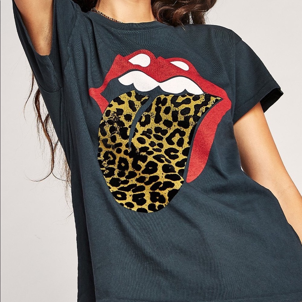 DAYDREAMER GRAPHIC TEE
